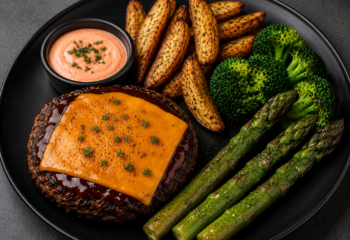 Harris Ranch BBQ Cheesburger